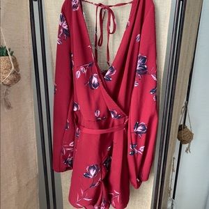 Floral Romper size medium